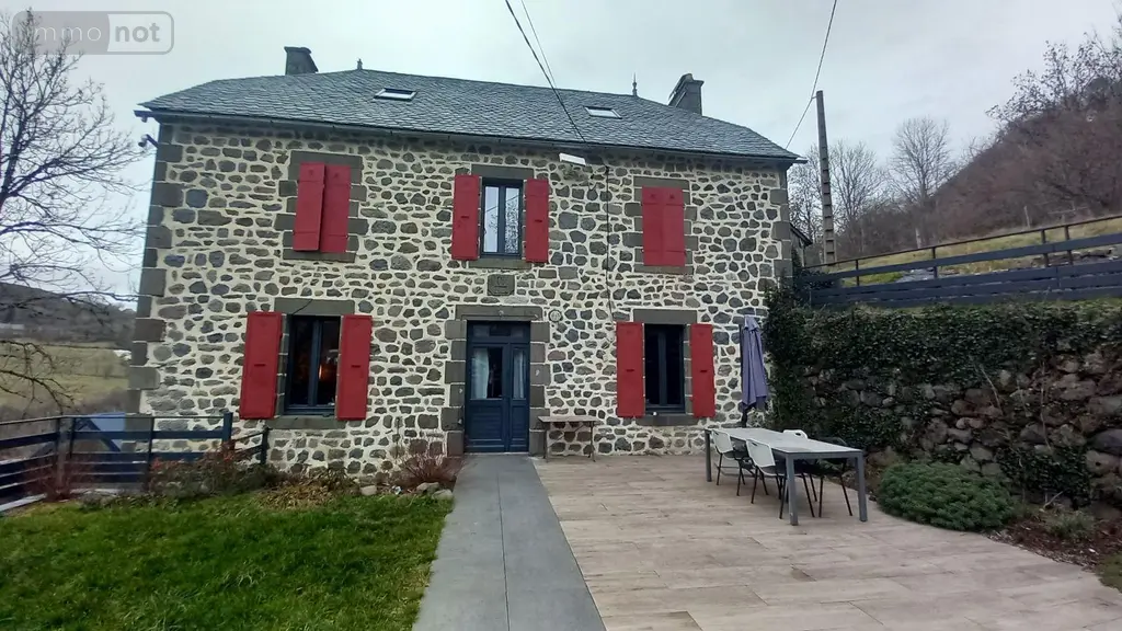 Maison a vendre Collandres 15400 Cantal 15 175 m2 263500 euros FG/2472 001