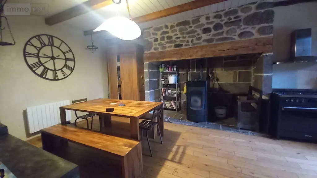Maison a vendre Collandres 15400 Cantal 15 175 m2 263500 euros FG/2472 004