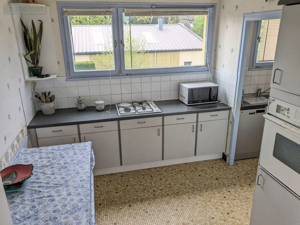 Appartement a vendre Montfort-sur-Meu 35160 Ille-et-Vilaine 35 83 m2 4 pièces 156000 euros 35129-6642 008