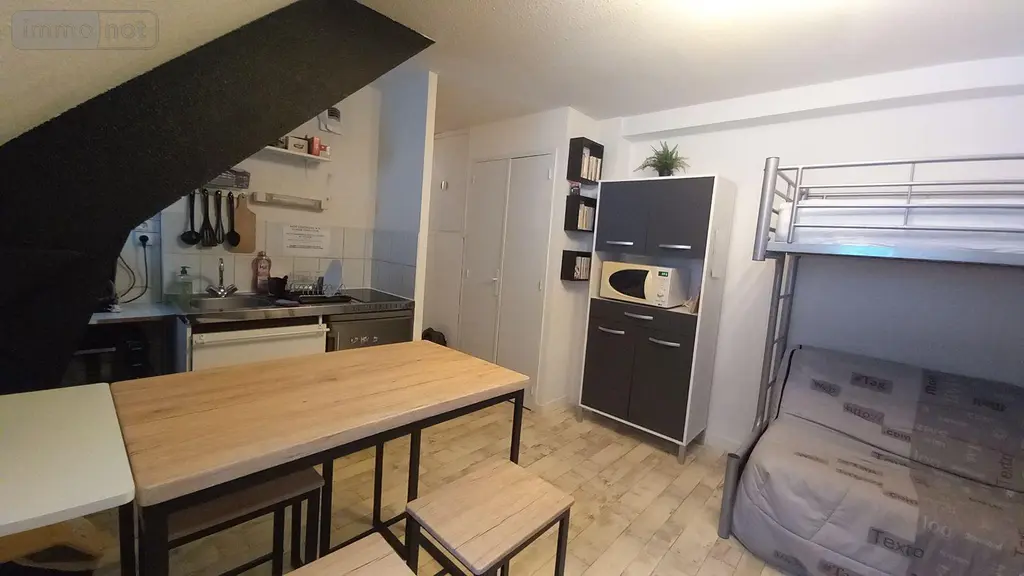Appartement a vendre Murat 15300 Cantal 15 18 m2 42000 euros FG/2473 003