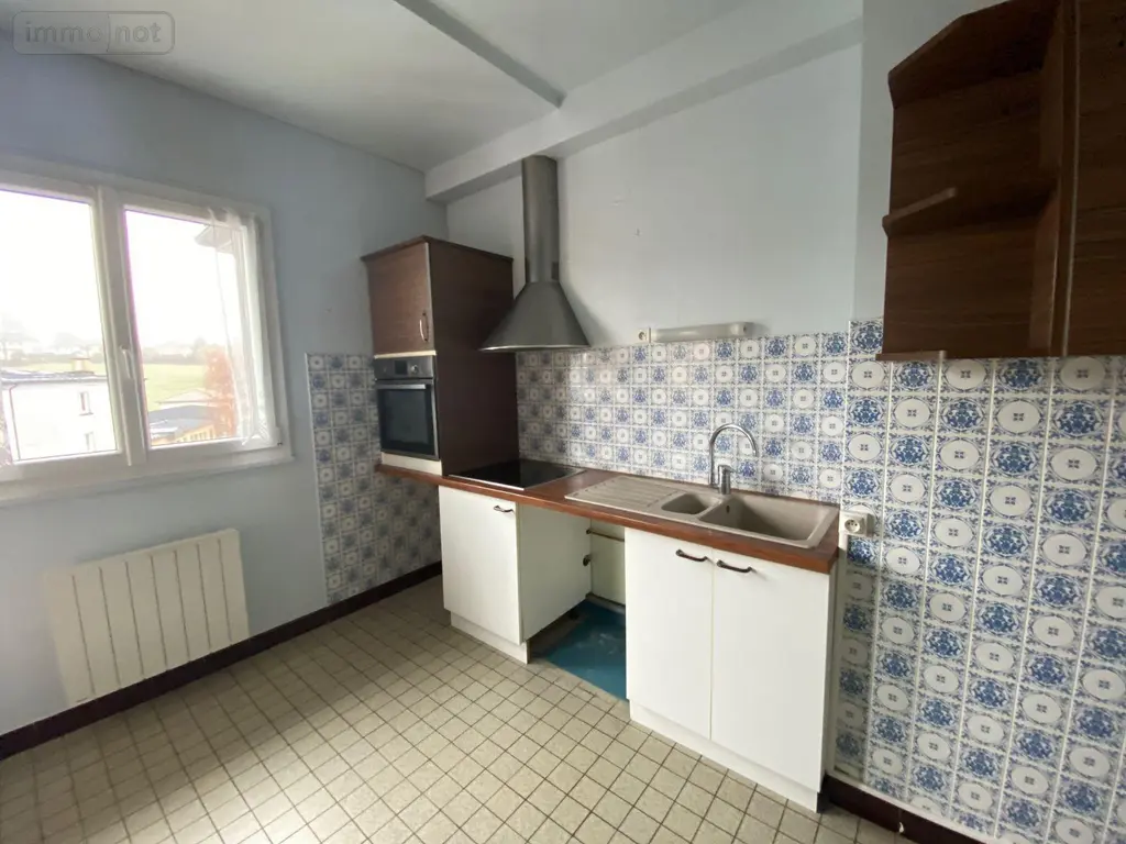Appartement a vendre Mauriac 15200 Cantal 15 79 m2 76320 euros 15060/1246 004