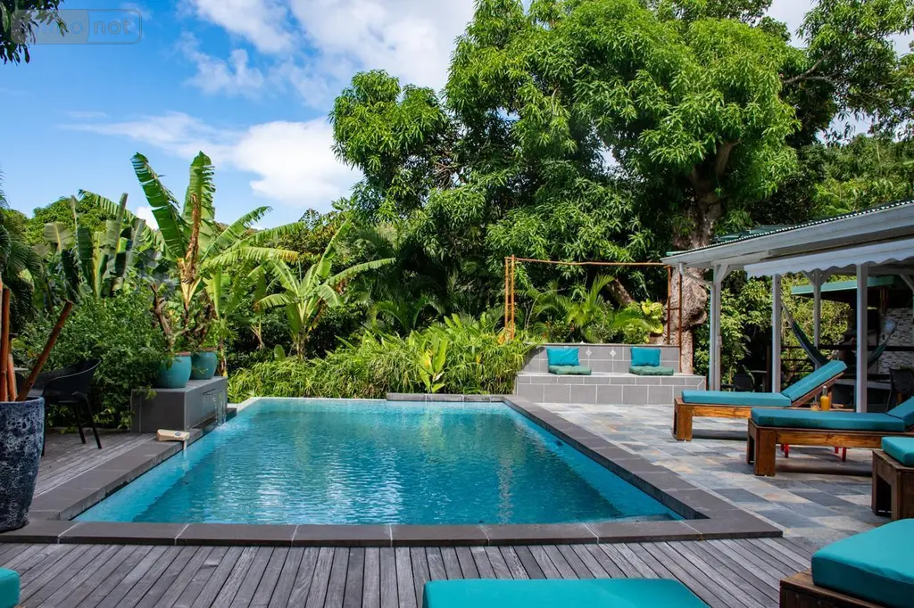 Propriete a vendre Deshaies 97126 Guadeloupe 971 312 m2 9 pièces 1195000 euros 15056/157 002