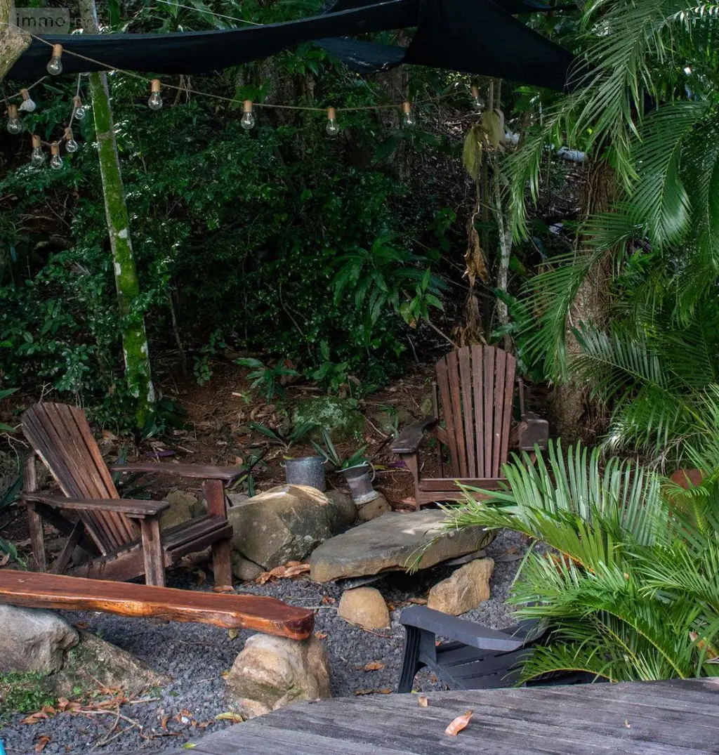 Propriete a vendre Deshaies 97126 Guadeloupe 971 312 m2 9 pièces 1195000 euros 15056/157 007