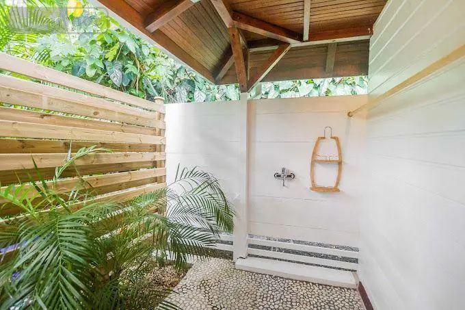 Propriete a vendre Deshaies 97126 Guadeloupe 971 312 m2 9 pièces 1195000 euros 15056/157 012