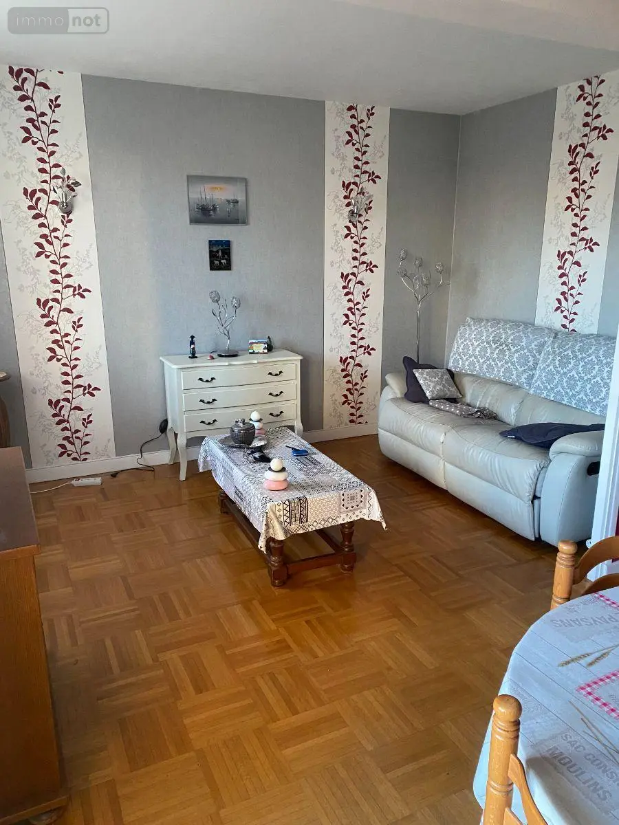Appartement a vendre Saint-Dizier 52100 Haute-Marne 52 65 m2 4 pièces 75400 euros JO/1033 004