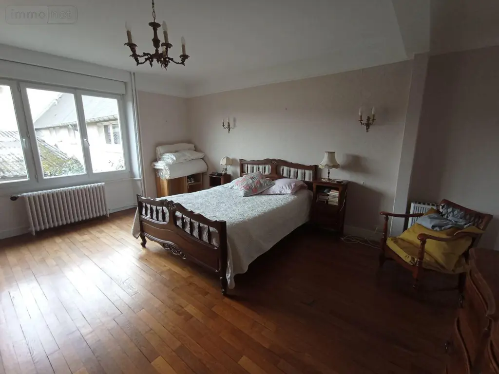 Maison a vendre Condé-en-Normandie 14110 Calvados 14 215 m2 8 pièces 157750 euros 14085-3645 008