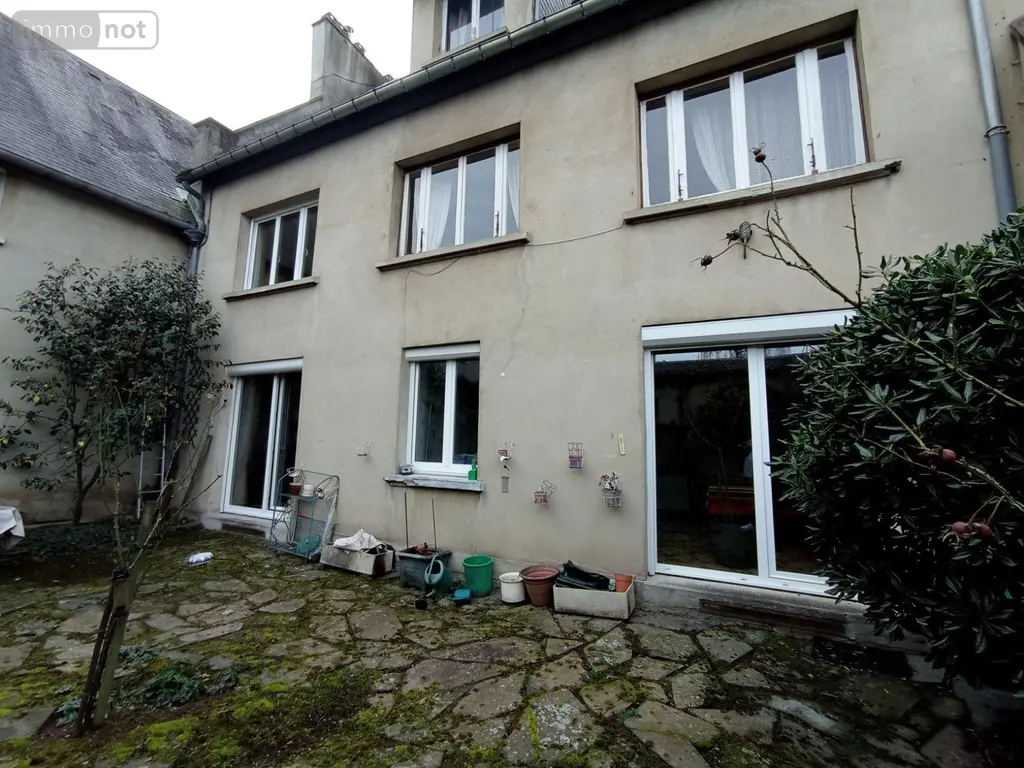 Maison a vendre Condé-en-Normandie 14110 Calvados 14 215 m2 8 pièces 157750 euros 14085-3645 017