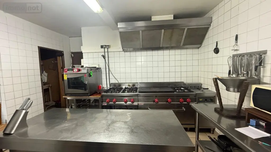Fonds et murs commerciaux a vendre Sercus 59173 Nord 59 132 m2 5 pièces 336000 euros H9734 008