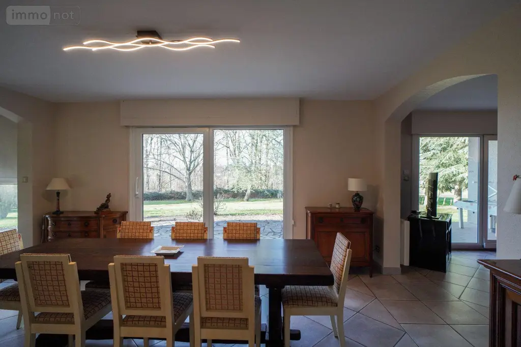 Maison a vendre Romenay 71470 Saône-et-Loire 71 192 m2 8 pièces 273000 euros 13779/980 004