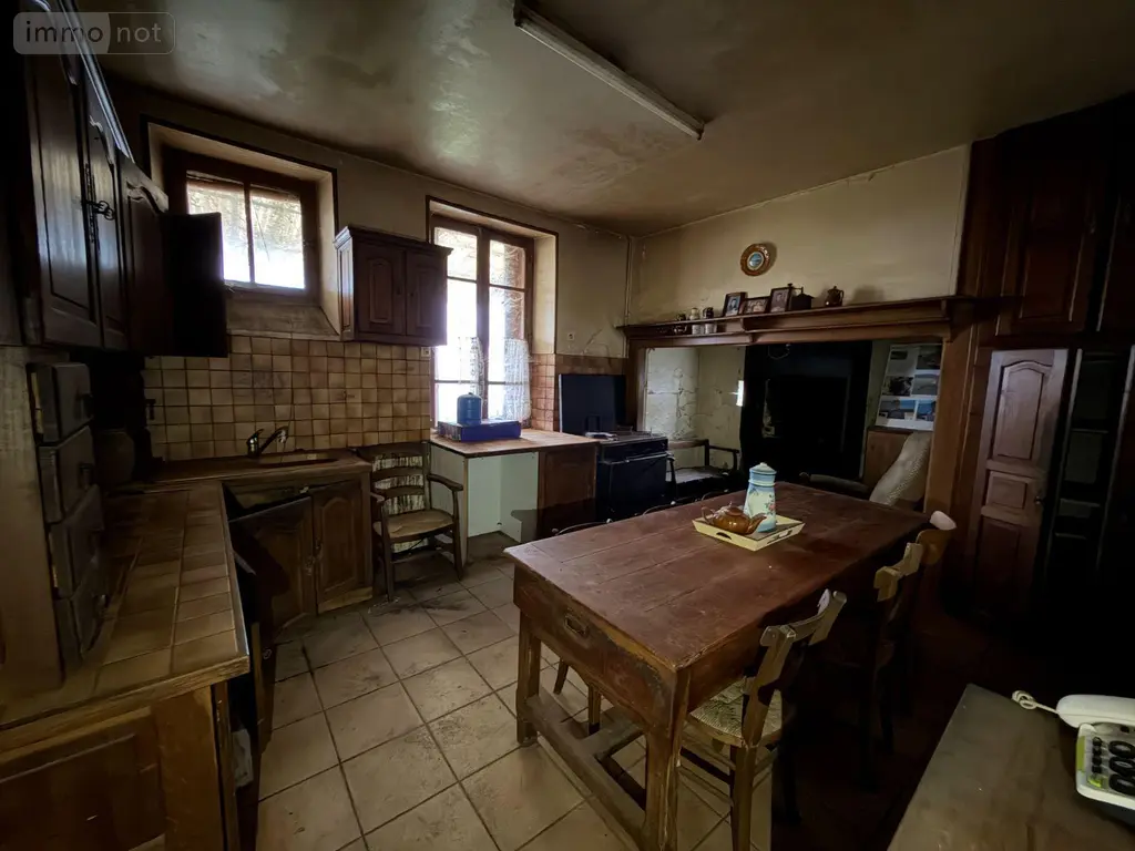 Maison a vendre Lauresses 46210 Lot 46 187 m2 9 pièces 84800 euros 46030/MAIS/560 004