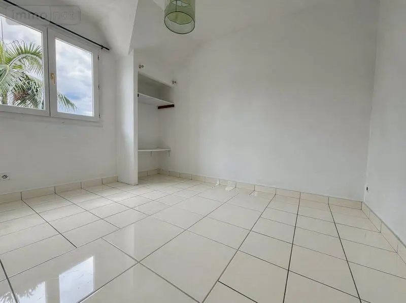 Maison a vendre Saint-Denis 97490 La Réunion 974 83 m2 4 pièces 238750 euros 97405/244 010