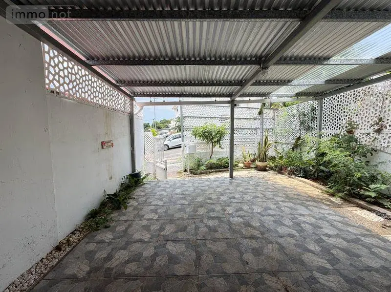 Maison a vendre Saint-Denis 97490 La Réunion 974 83 m2 4 pièces 238750 euros 97405/244 007
