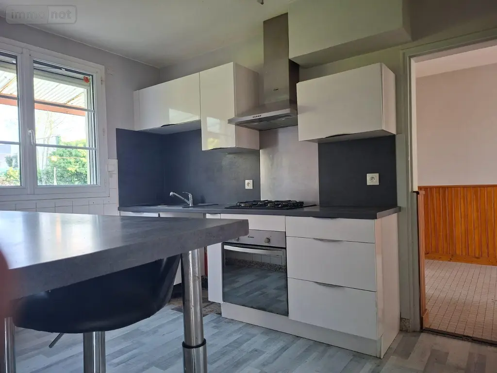 Maison a vendre Nueil-les-Aubiers 79250 Deux-Sèvres 79 121 m2 7 pièces 158250 euros AGM 73* 003