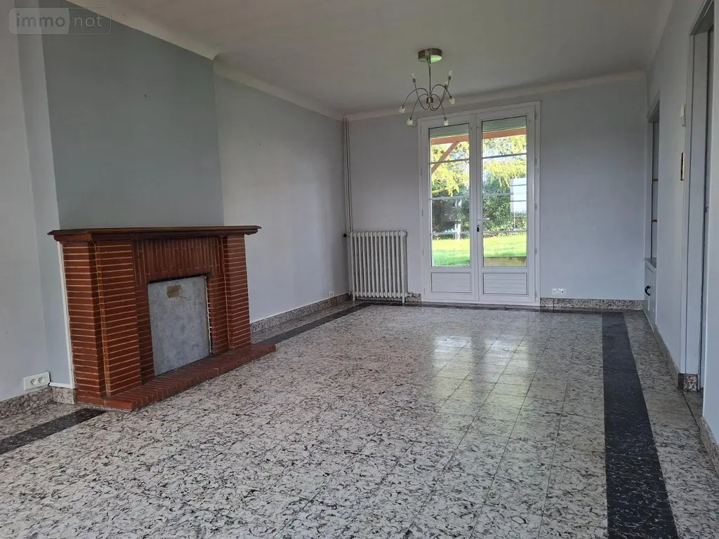 Maison a vendre Nueil-les-Aubiers 79250 Deux-Sèvres 79 121 m2 7 pièces 158250 euros AGM 73* 002
