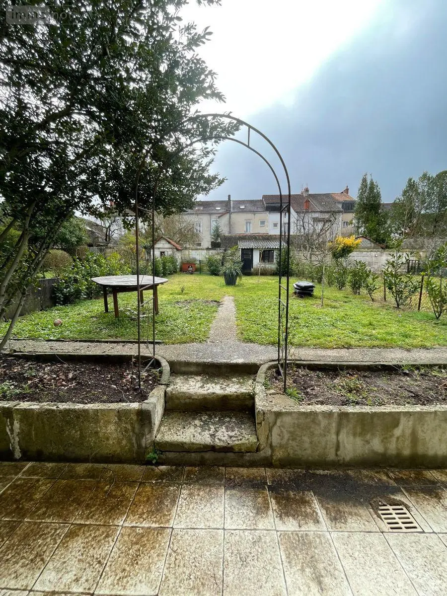 Maison a vendre Périgueux 24000 Dordogne 24 140 m2 7 pièces 262000 euros 24001/VENT/640 013