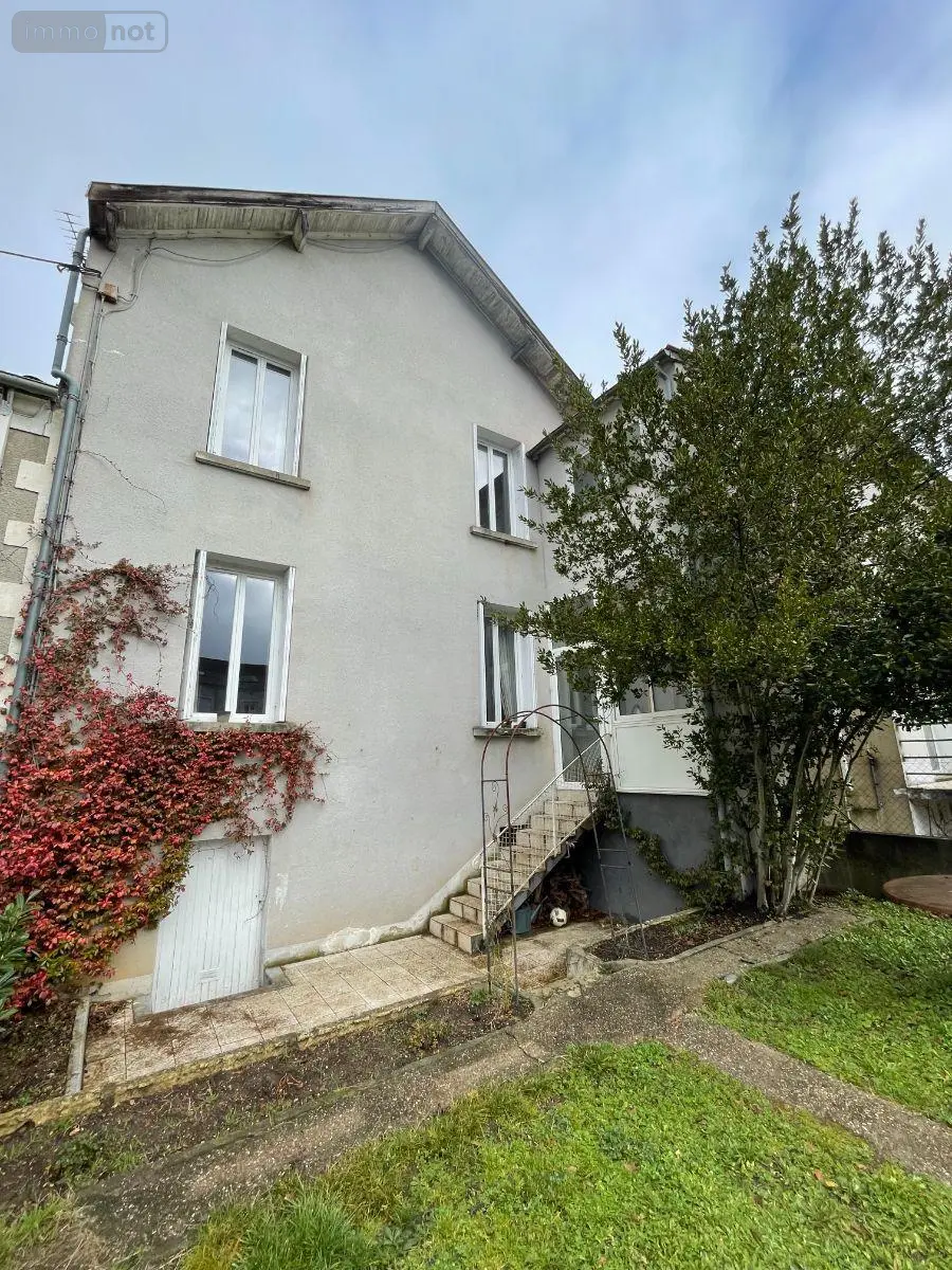 Maison a vendre Périgueux 24000 Dordogne 24 140 m2 7 pièces 262000 euros 24001/VENT/640 015