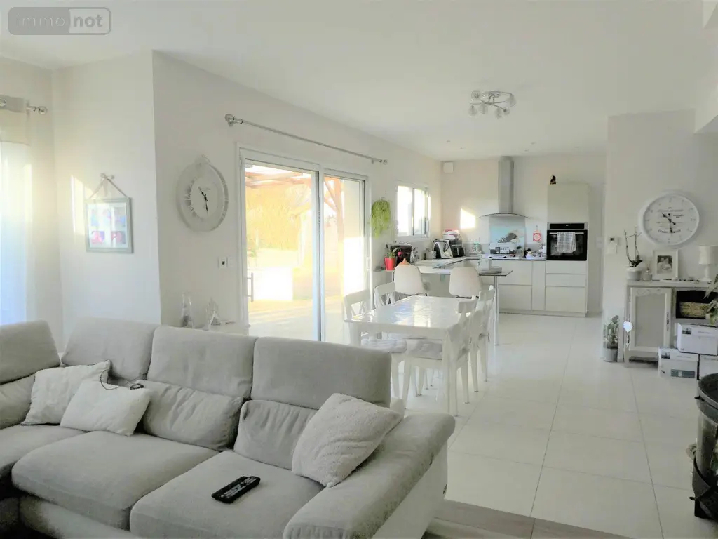 Maison a vendre Bléré 37150 Indre-et-Loire 37 140 m2 355270 euros 11893/501 002