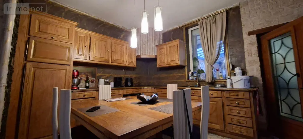 Maison a vendre Crécy-sur-Serre 02270 Aisne 02 200 m2 8 pièces 183750 euros 02014/895 004