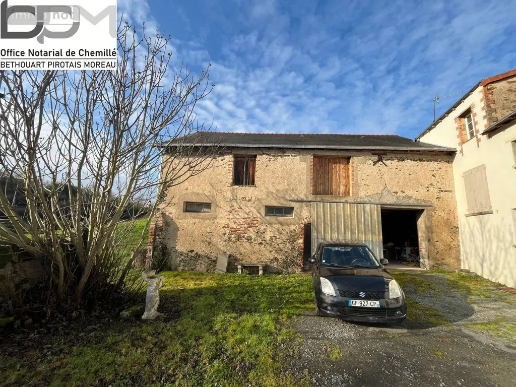 Appartement a vendre Chemillé-en-Anjou 49120 Maine-et-Loire 49 140 m2 6 pièces 310500 euros 49062/794 004