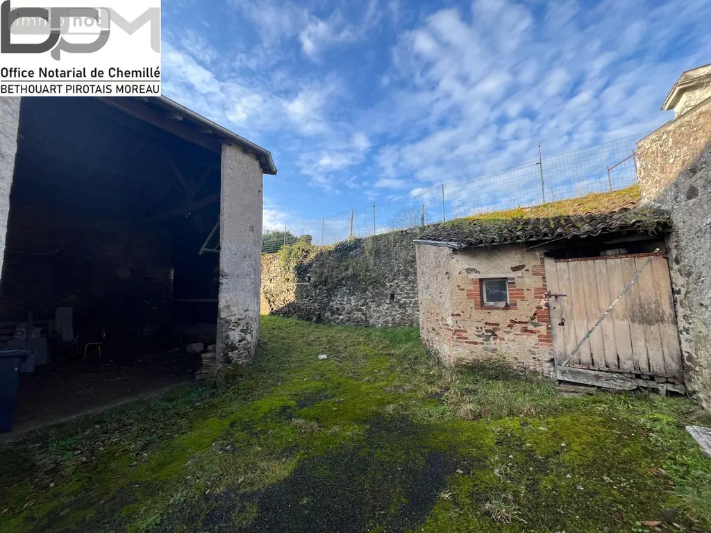 Appartement a vendre Chemillé-en-Anjou 49120 Maine-et-Loire 49 140 m2 6 pièces 310500 euros 49062/794 005