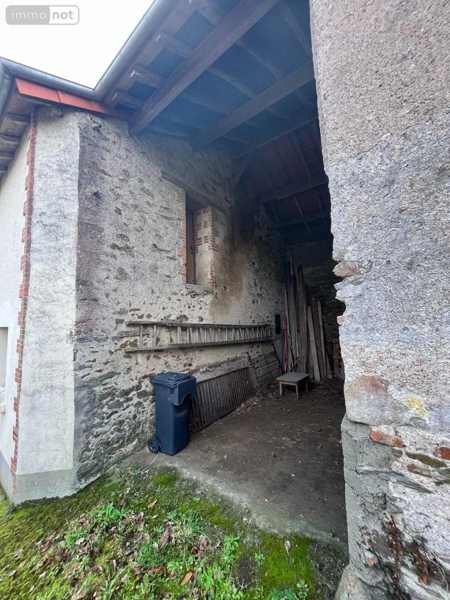 Appartement a vendre Chemillé-en-Anjou 49120 Maine-et-Loire 49 140 m2 6 pièces 310500 euros 49062/794 021