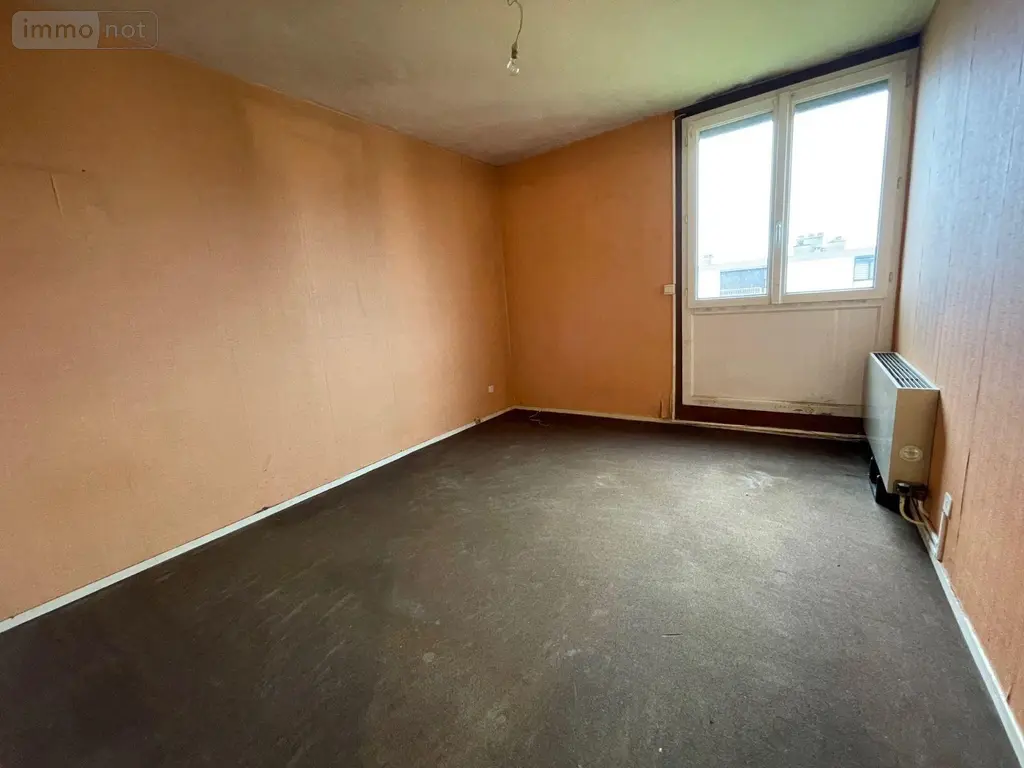 Appartement a vendre Lannion 22300 Côtes-d'Armor 22 66 m2 3 pièces 111675 euros A19 006