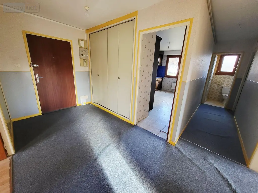 Appartement a vendre Ussel 19200 Corrèze 19 95 m2 3 pièces 69550 euros UA 130 002