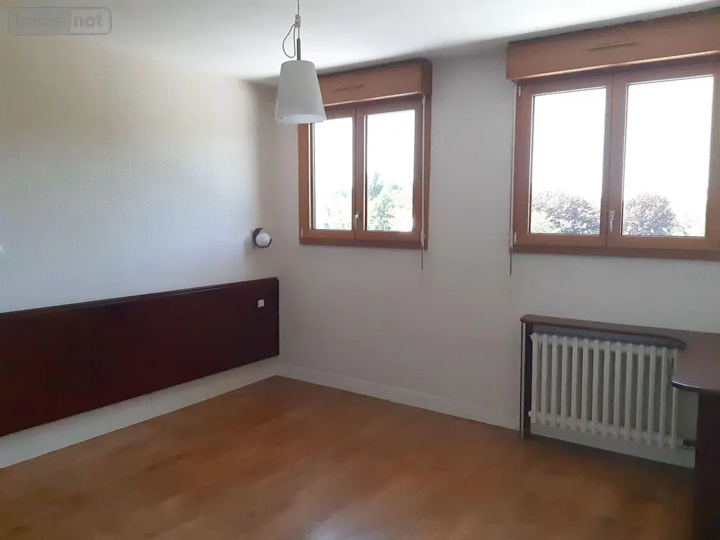 Maison a vendre Montfort-sur-Meu 35160 Ille-et-Vilaine 35 193 m2 7 pièces 362000 euros 010/2241 008
