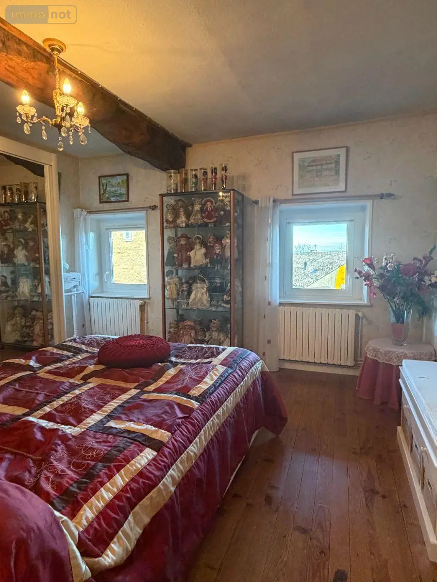 Maison a vendre Chânes 71570 Saône-et-Loire 71 197 m2 5 pièces 315000 euros MA 684 011