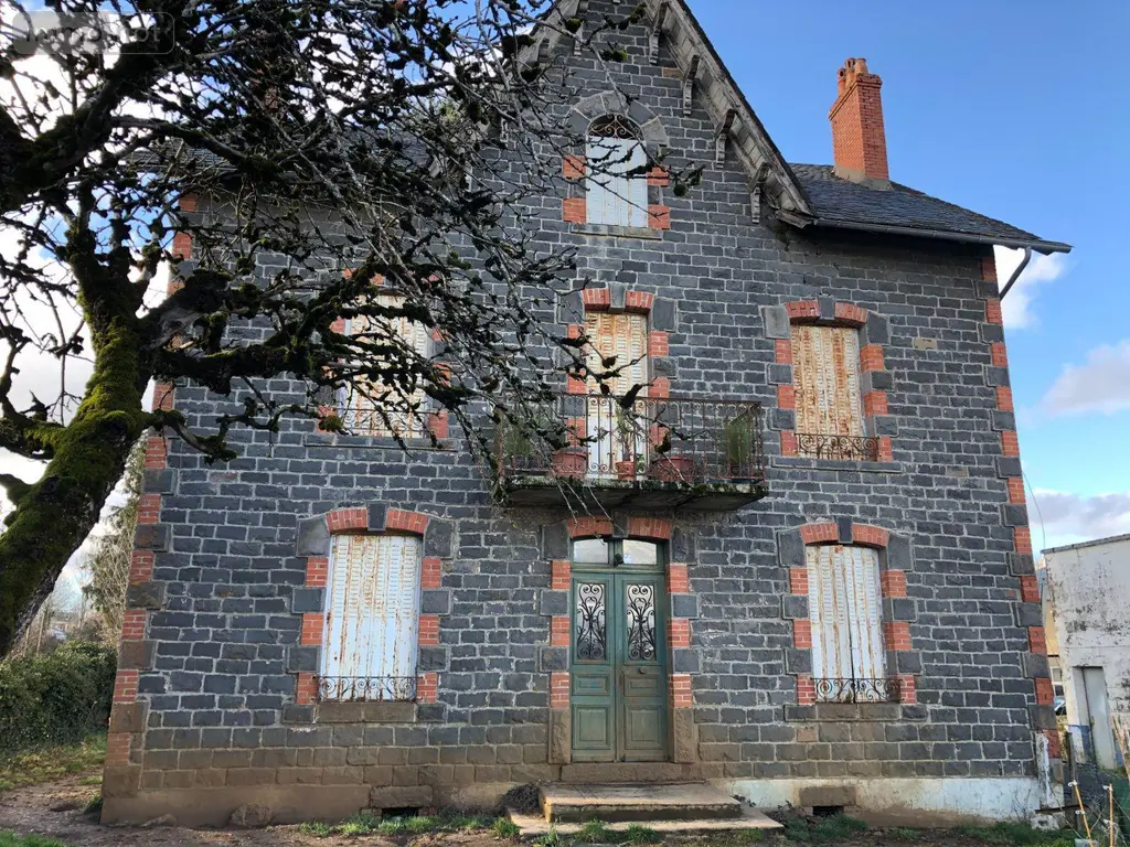 Maison a vendre Le Vigean 15200 Cantal 15 53000 euros 15060/1250 002