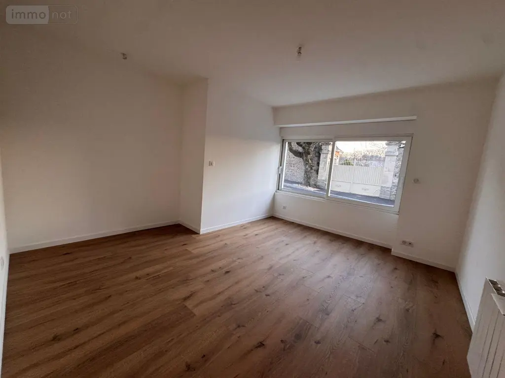 Appartement a vendre Saint-Junien 87200 Haute-Vienne 87 92 m2 4 pièces 170450 euros 87006/1272 006
