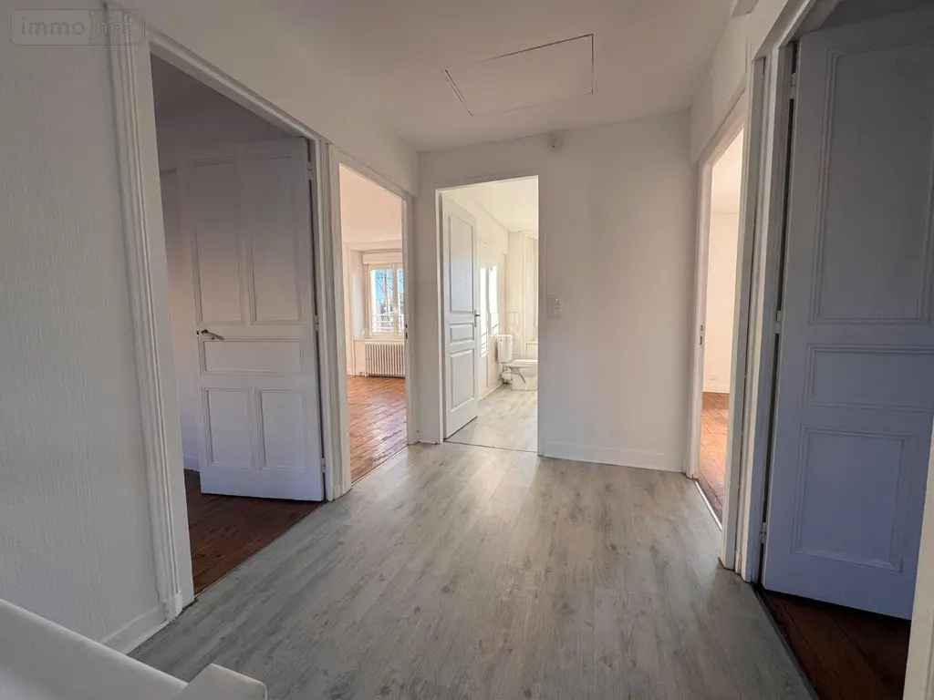 Maison a vendre Saint-Junien 87200 Haute-Vienne 87 211 m2 10 pièces 243950 euros 87006/1273 007