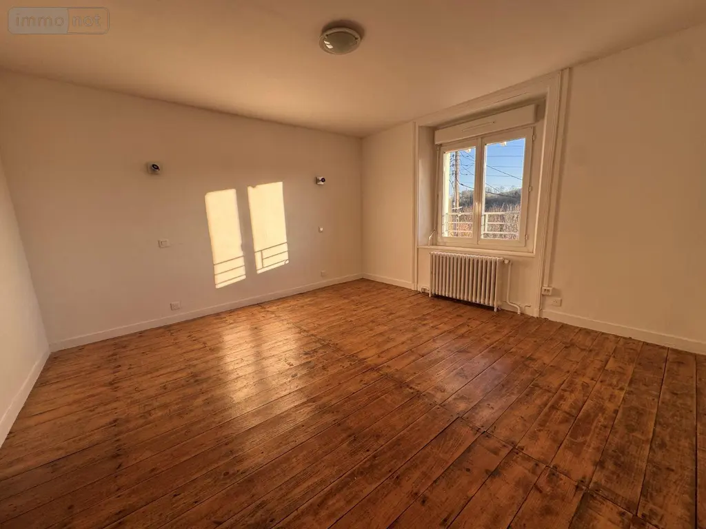Maison a vendre Saint-Junien 87200 Haute-Vienne 87 211 m2 10 pièces 243950 euros 87006/1273 010