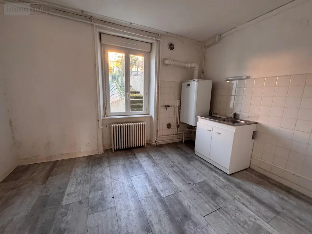 Maison a vendre Saint-Junien 87200 Haute-Vienne 87 211 m2 10 pièces 243950 euros 87006/1273 014