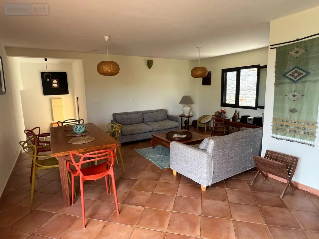 Maison a vendre Montagne 33570 Gironde 33 122 m2 5 pièces 473000 euros 97404/5 022