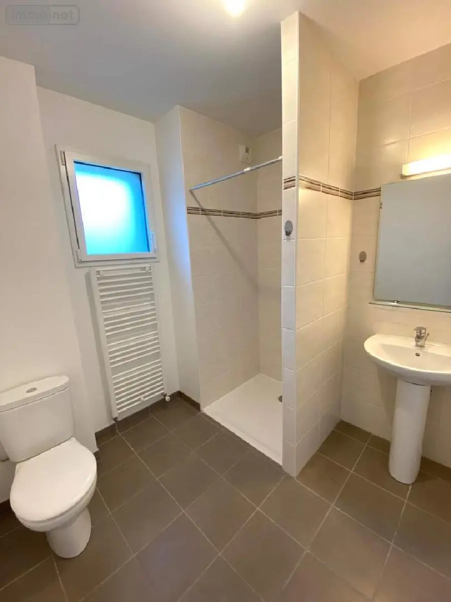 Location appartement Concarneau 29900 Finistère 29 44 m2 2 pièces 650 euros 008/638 007