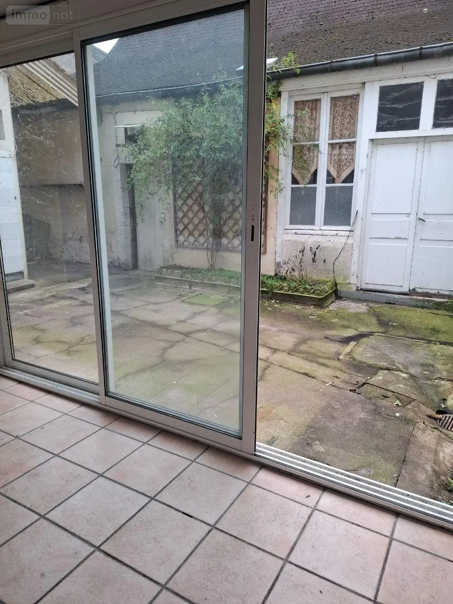 Maison a vendre Châteauneuf-sur-Cher 18190 Cher 18 137 m2 7 pièces 64500 euros 18016/2098 012