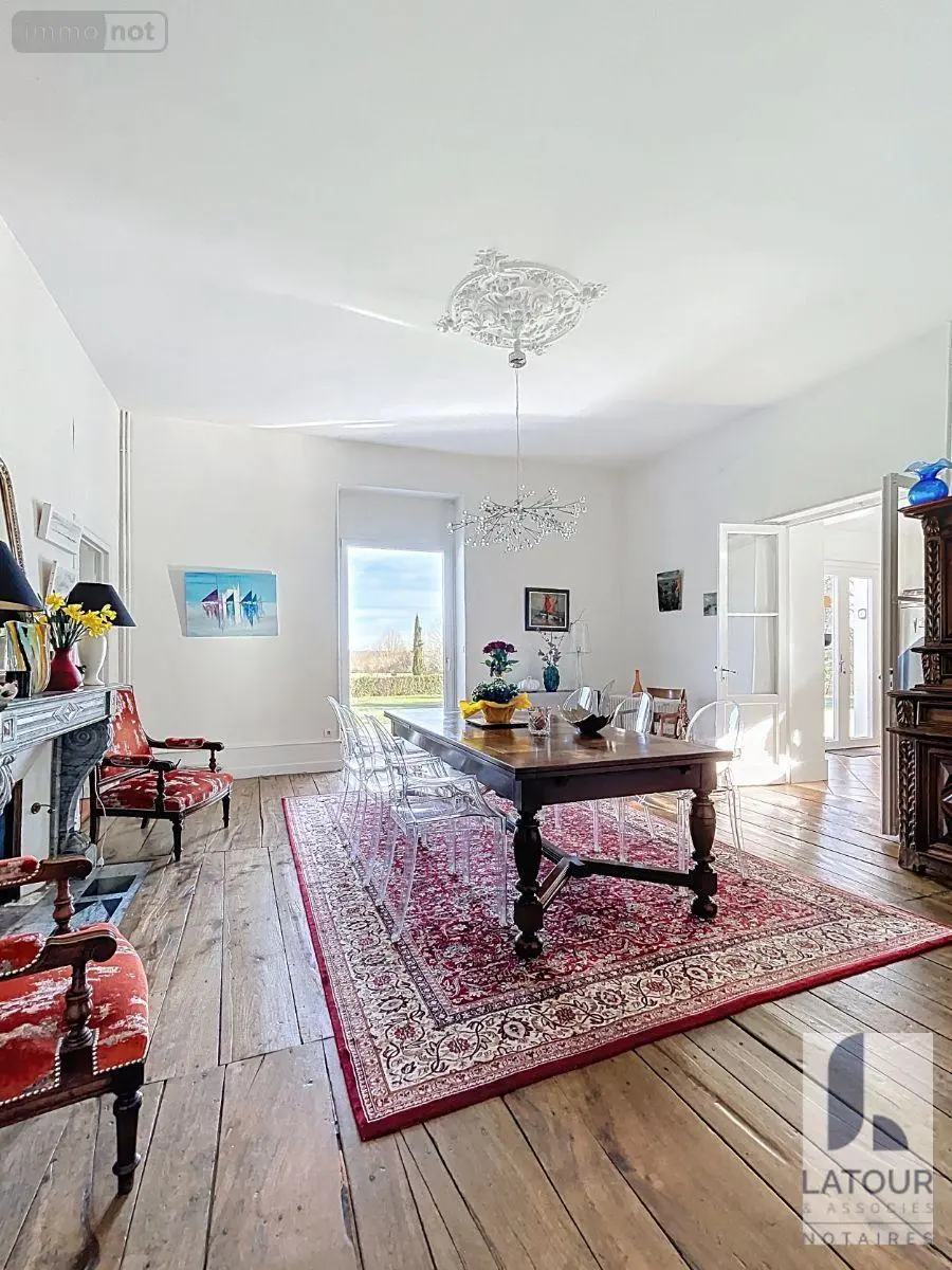 Maison a vendre Saint-Laurent-sur-Manoire 24330 Dordogne 24 205 m2 6 pièces 546000 euros 24001/VENT/643 002