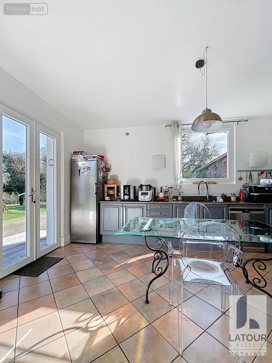 Maison a vendre Saint-Laurent-sur-Manoire 24330 Dordogne 24 205 m2 6 pièces 546000 euros 24001/VENT/643 004