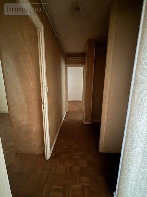 Appartement a vendre Saint-Amand-Montrond 18200 Cher 18 78 m2 4 pièces 21200 euros 18022/836 003