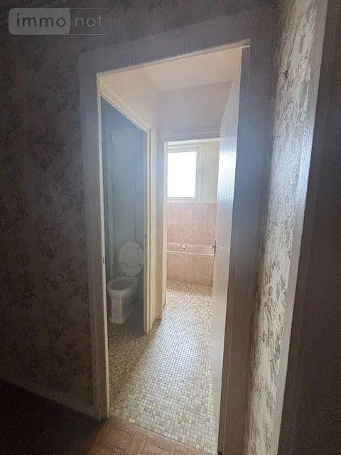 Appartement a vendre Saint-Amand-Montrond 18200 Cher 18 78 m2 4 pièces 21200 euros 18022/836 005