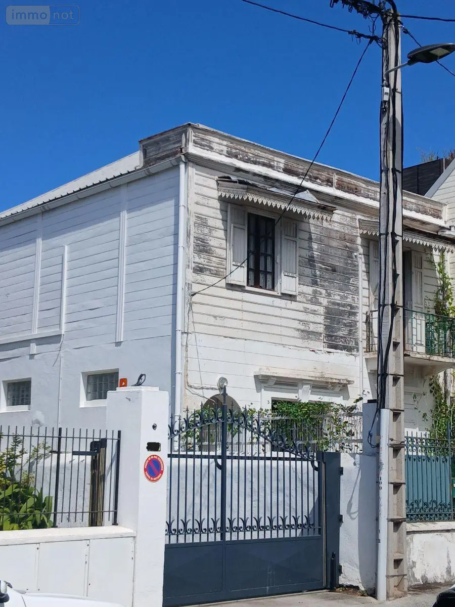 Maison a vendre Saint-Denis 97400 La Réunion 974 118 m2 5 pièces 675000 euros 97404/7 005