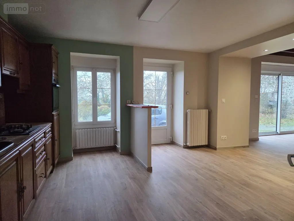 Location maison Saint-Aubin-du-Désert 53700 Mayenne 53 76 m2 6 pièces 490 euros 1384 006