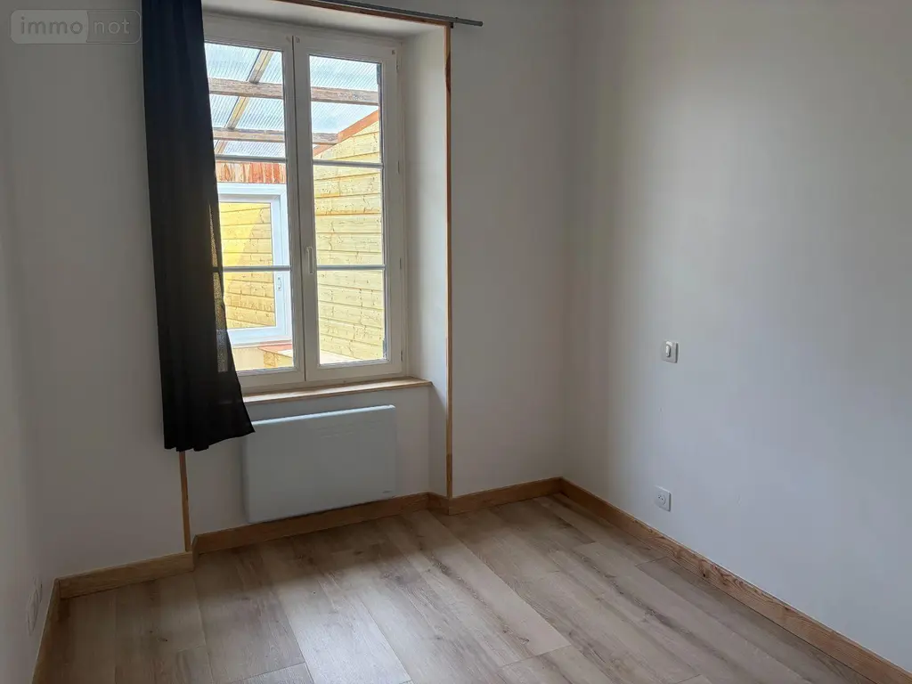 Location maison Brou 28160 Eure-et-Loir 28 53 m2 3 pièces 630 euros JR/959 004