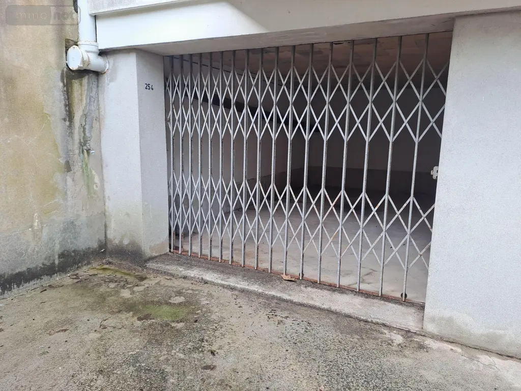 Garage et parking a vendre Quimper 29000 Finistère 29 15 m2 1 pièce 28620 euros 001/1622 003