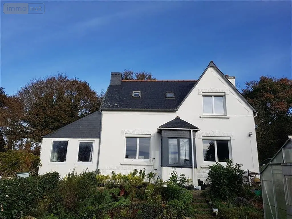 Maison a vendre Maël-Carhaix 22340 Côtes-d'Armor 22 113 m2 5 pièces 145000 euros CHEUVREUX MC1-VI 003