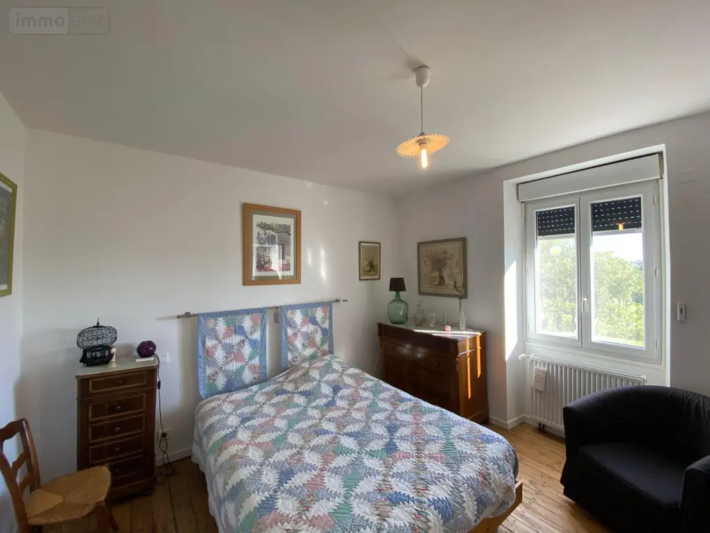Maison a vendre Saint-Étienne-de-Maurs 15600 Cantal 15 109 m2 5 pièces 222600 euros 15061-40 007