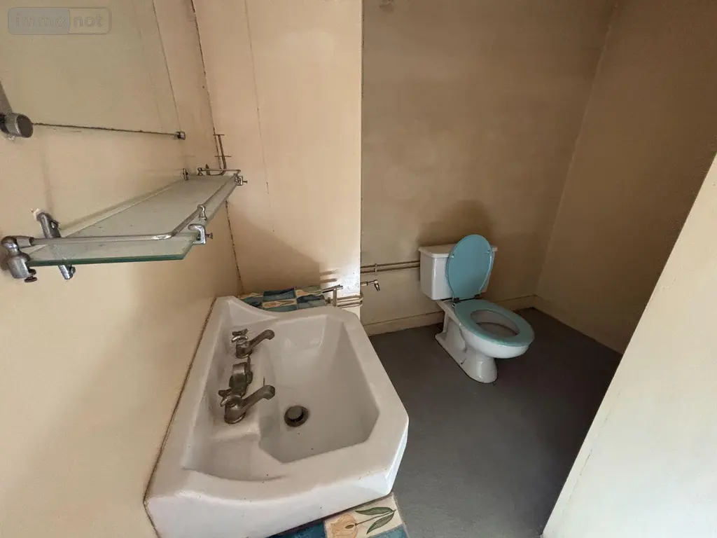 Maison a vendre Bagnac-sur-Célé 46270 Lot 46 113 m2 5 pièces 59000 euros 46030/MAIS/563 005