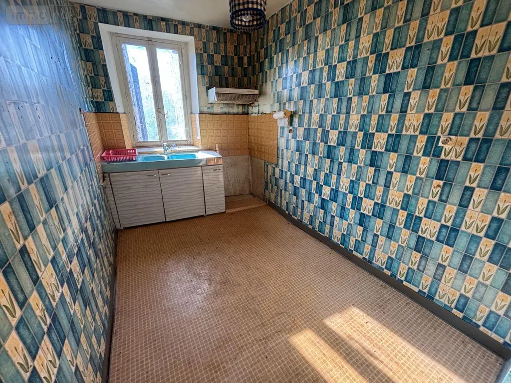 Maison a vendre Bagnac-sur-Célé 46270 Lot 46 113 m2 5 pièces 59000 euros 46030/MAIS/563 004