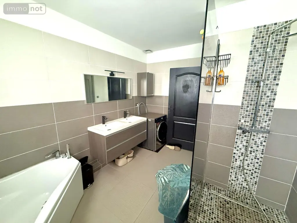 Maison a vendre Saint-Gilles-les-Bains 97434 La Réunion 974 280 m2 8 pièces 1350000 euros 97424/231 029